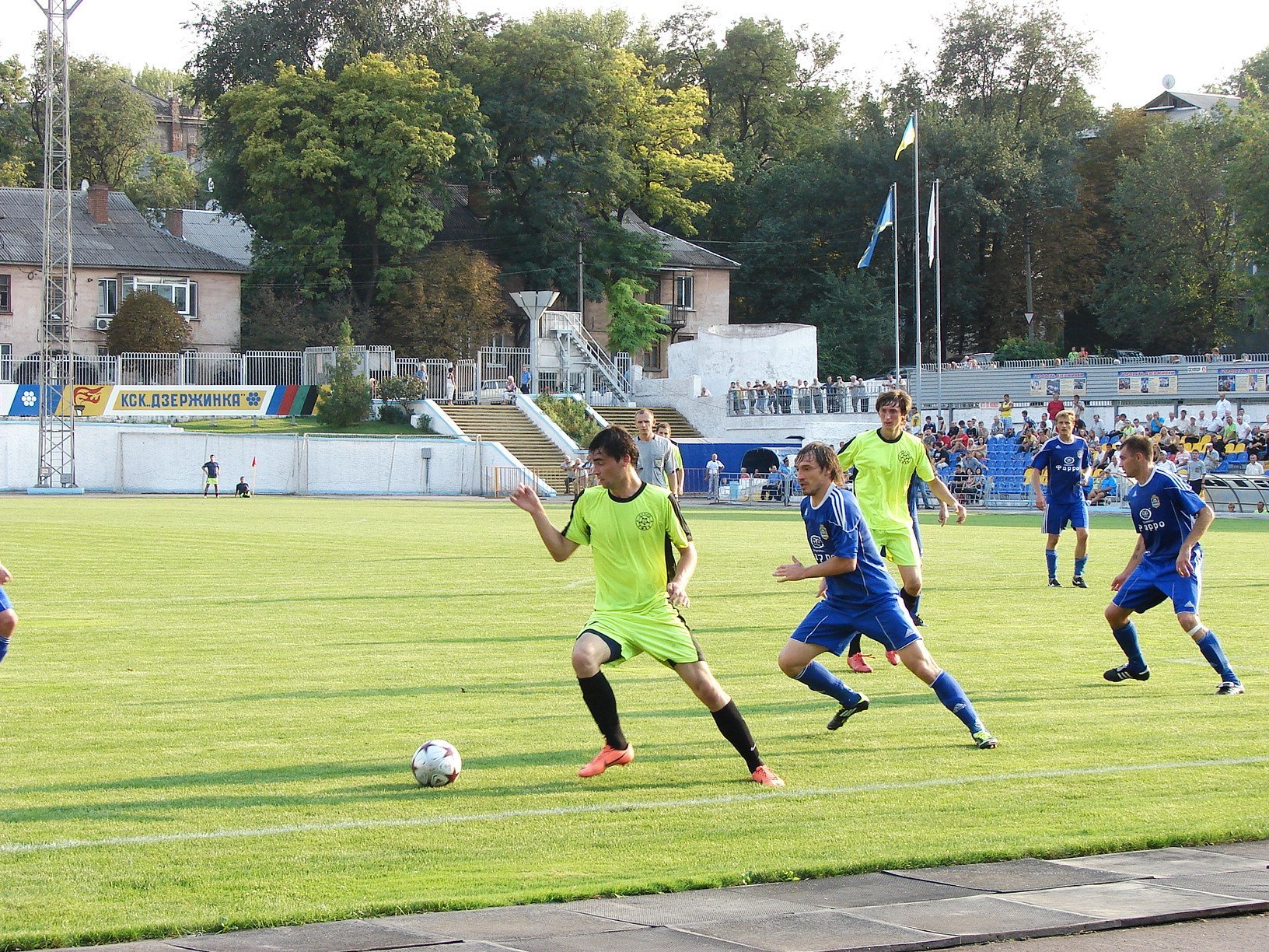 Неожиданная победа «Кремня» в Днепродзержинске. Неожиданная победа «Кремня» в Днепродзержинске.