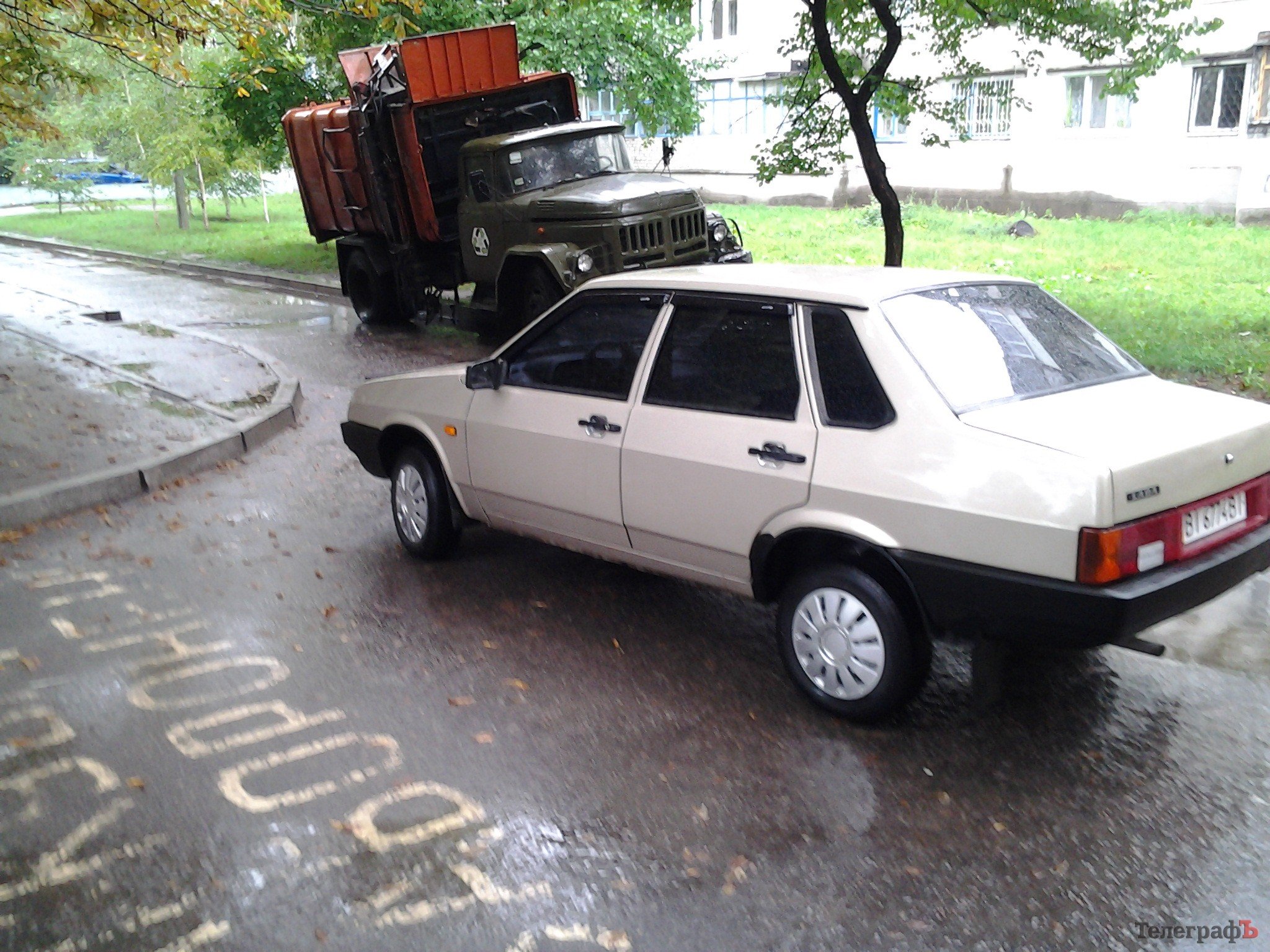 Кто будет бороться за видеорегистратор в конкурсе проекта "Дураки и дороги" Кто будет бороться за видеорегистратор в конкурсе проекта "Дураки и дороги"