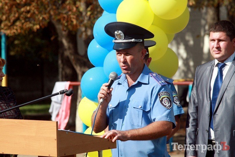 В Кременчуге 13 подростков начали обучение в первом милицейском классе В Кременчуге 13 подростков начали обучение в первом милицейском классе