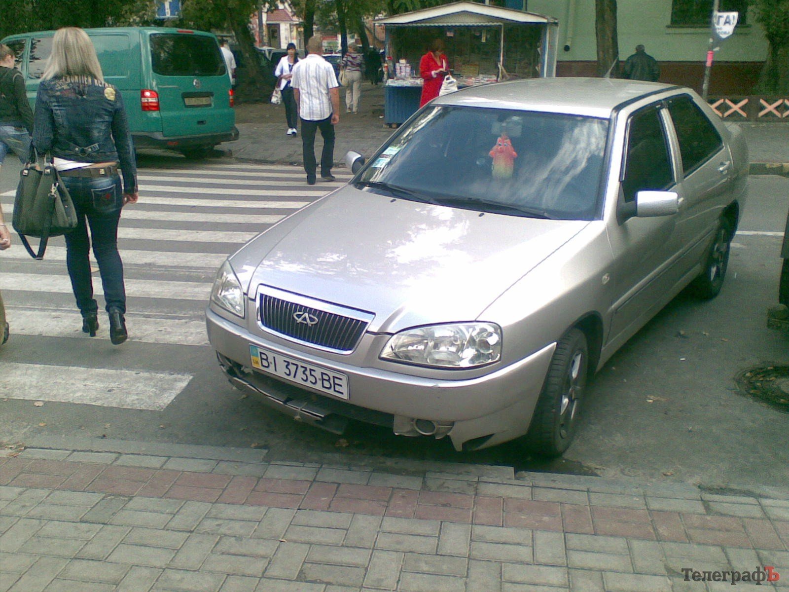 Чудеса кременчугской парковки (часть 4) (14 фото) Чудеса кременчугской парковки (часть 4) (14 фото)