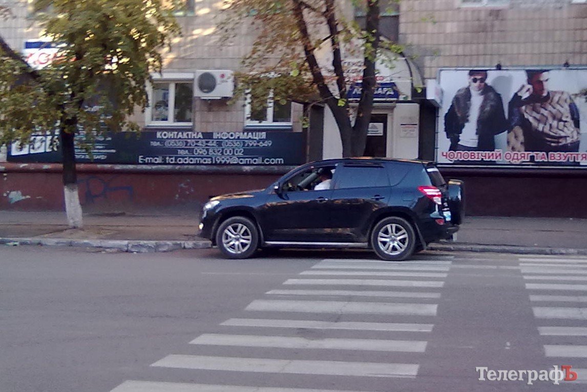 Чудеса кременчугской парковки (часть 4) (14 фото) Чудеса кременчугской парковки (часть 4) (14 фото)