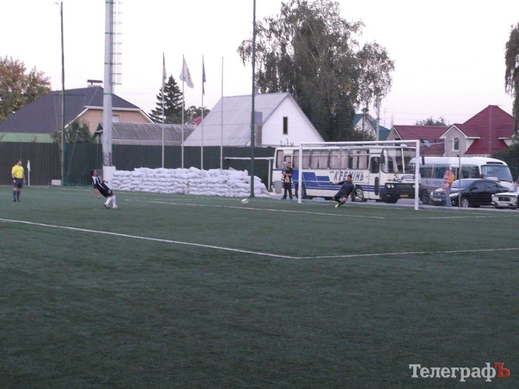 «Водоканал» и «Фламинго» встретятся в финале Кубка мэра г.Кременчуга. «Водоканал» и «Фламинго» встретятся в финале Кубка мэра г.Кременчуга.