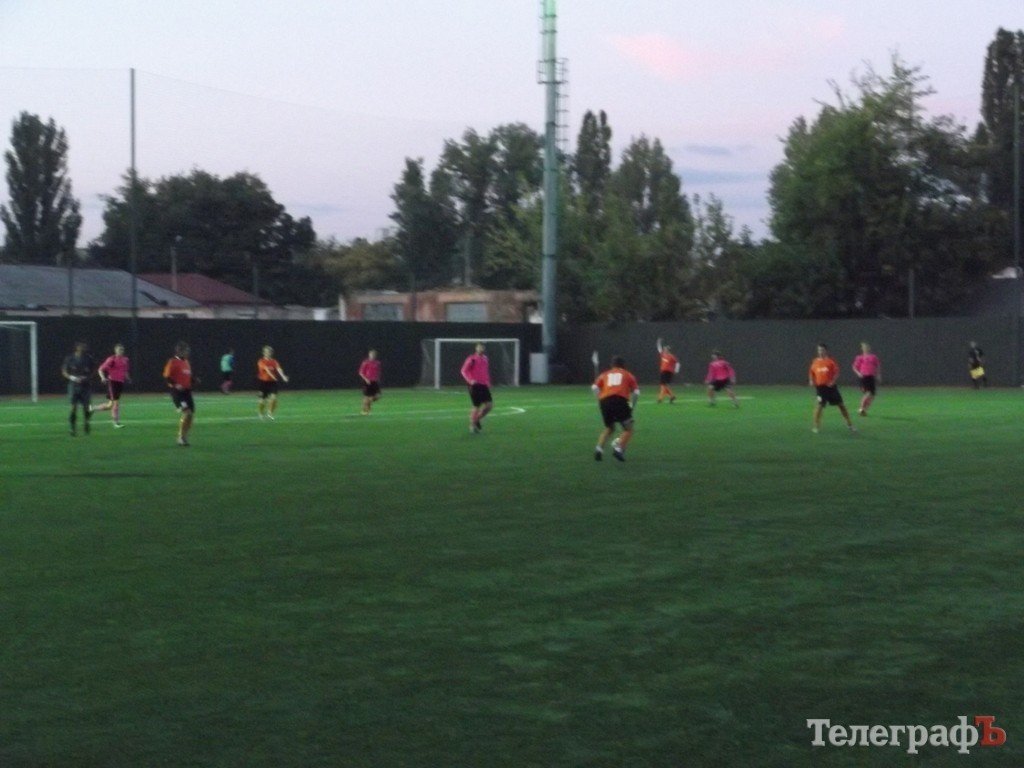 «Водоканал» и «Фламинго» встретятся в финале Кубка мэра г.Кременчуга. «Водоканал» и «Фламинго» встретятся в финале Кубка мэра г.Кременчуга.