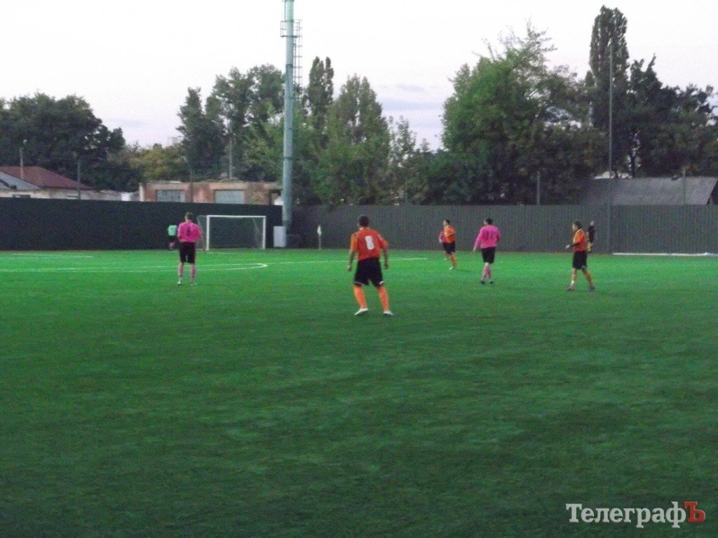 «Водоканал» и «Фламинго» встретятся в финале Кубка мэра г.Кременчуга. «Водоканал» и «Фламинго» встретятся в финале Кубка мэра г.Кременчуга.