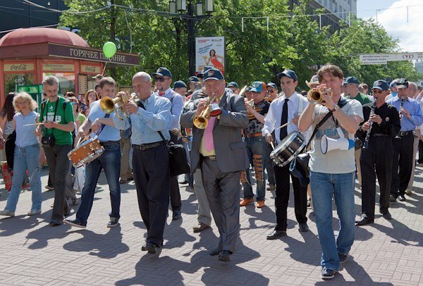 В Чернигове состоится джаз-парад! В Чернигове состоится джаз-парад!