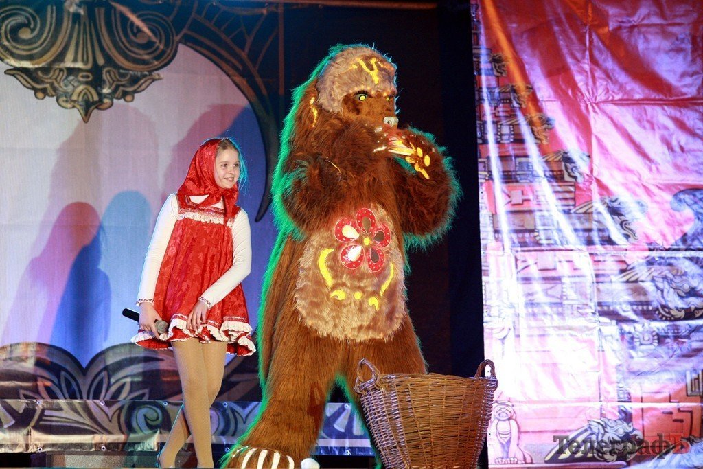 На стадионе «Политехник» театралы организовали пиротехническое шоу (ФОТО) На стадионе «Политехник» театралы организовали пиротехническое шоу (ФОТО)