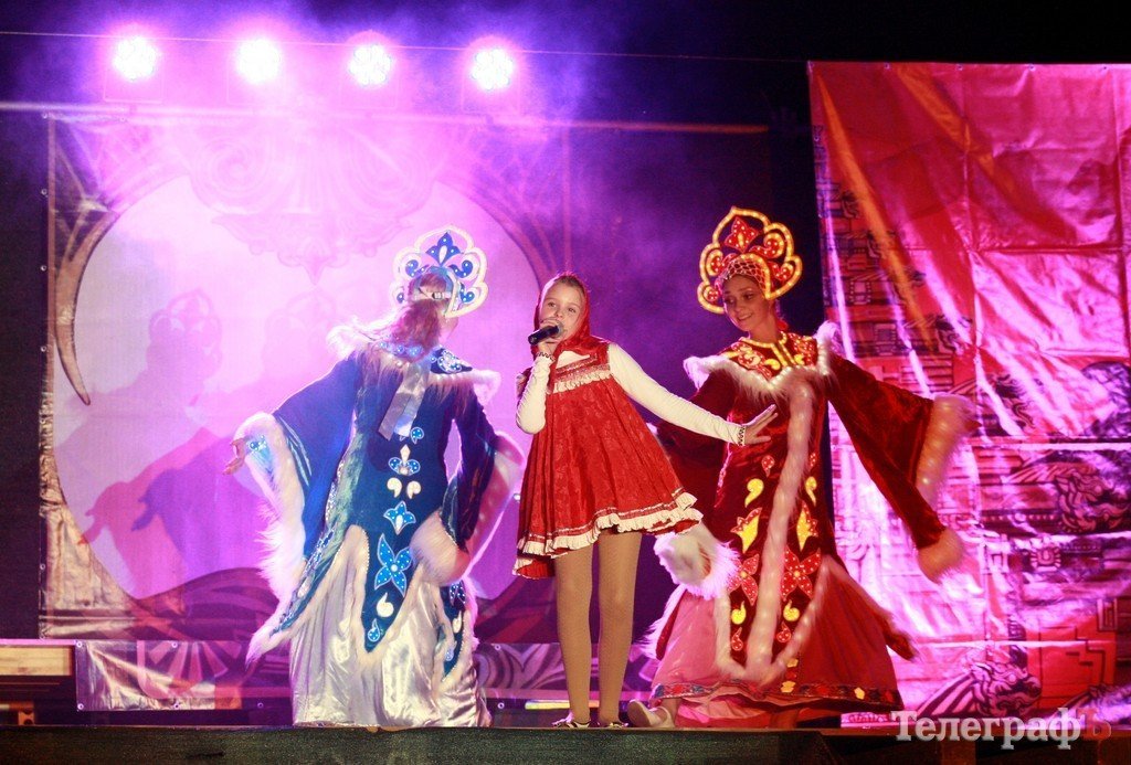 На стадионе «Политехник» театралы организовали пиротехническое шоу (ФОТО) На стадионе «Политехник» театралы организовали пиротехническое шоу (ФОТО)