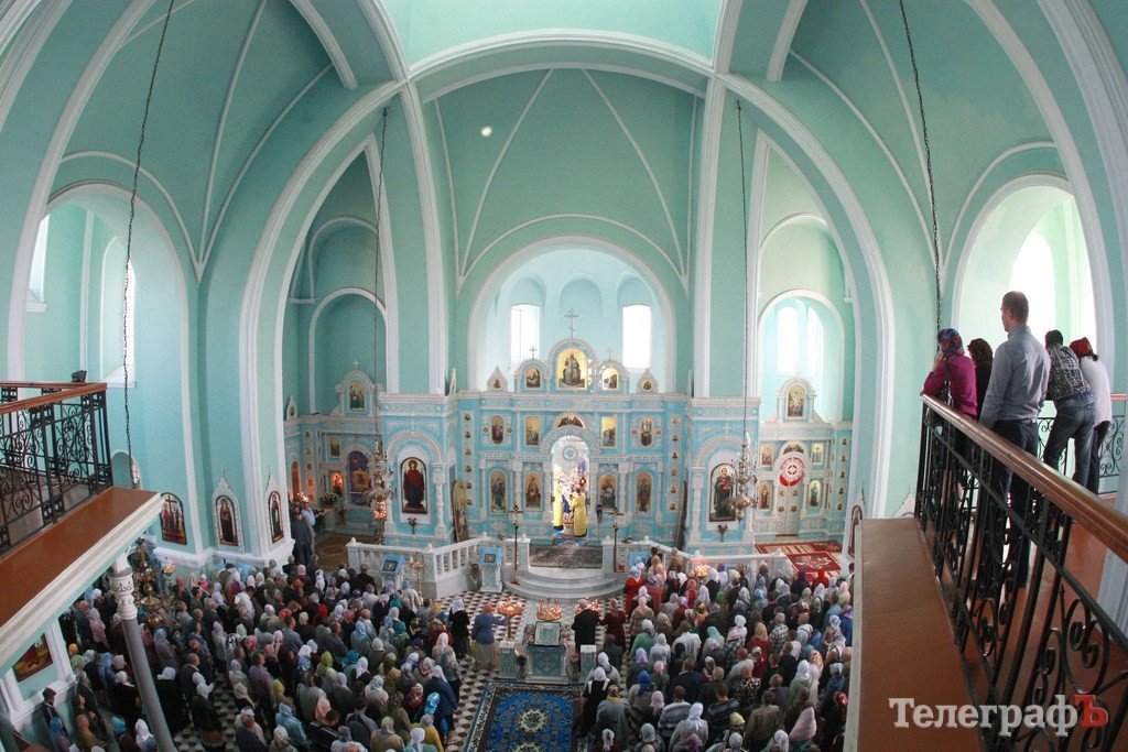 У Козельщинському соборі повністю відновили іконостас У Козельщинському соборі повністю відновили іконостас