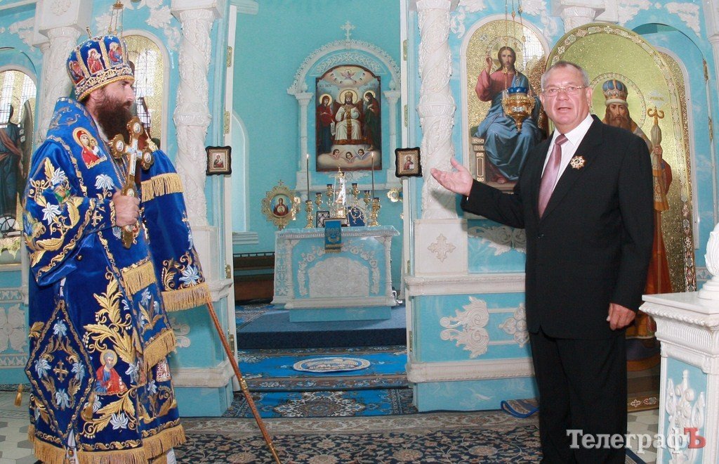 У Козельщинському соборі повністю відновили іконостас У Козельщинському соборі повністю відновили іконостас