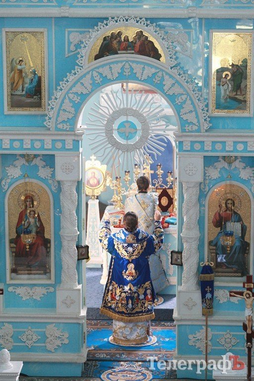 У Козельщинському соборі повністю відновили іконостас У Козельщинському соборі повністю відновили іконостас