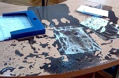 Журналистка из Полтавщины облила мэра Нежина грязью Журналистка из Полтавщины облила мэра Нежина грязью