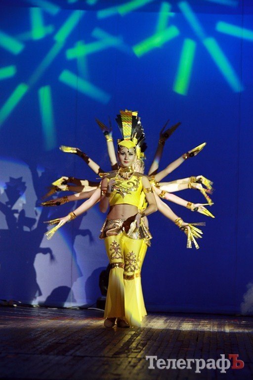 В ЦКД «Нефтехимик» проходит второй Всеукраинский фестиваль-конкурс хореографического искусства «Кременчугские выкрутасы» (Фото) В ЦКД «Нефтехимик» проходит второй Всеукраинский фестиваль-конкурс хореографического искусства «Кременчугские выкрутасы» (Фото)