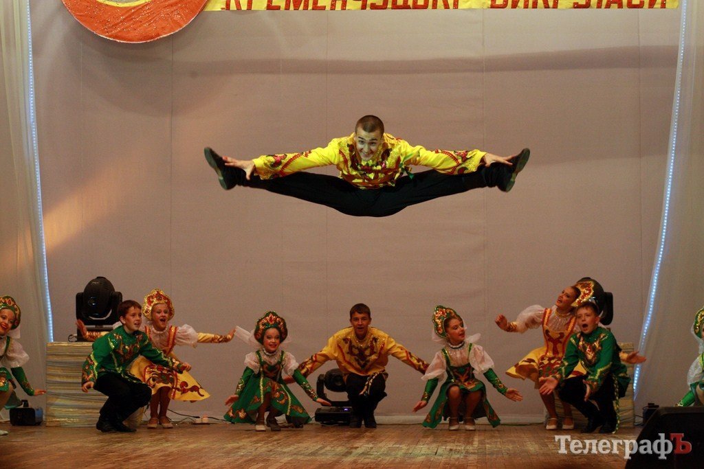 В ЦКД «Нефтехимик» проходит второй Всеукраинский фестиваль-конкурс хореографического искусства «Кременчугские выкрутасы» (Фото) В ЦКД «Нефтехимик» проходит второй Всеукраинский фестиваль-конкурс хореографического искусства «Кременчугские выкрутасы» (Фото)