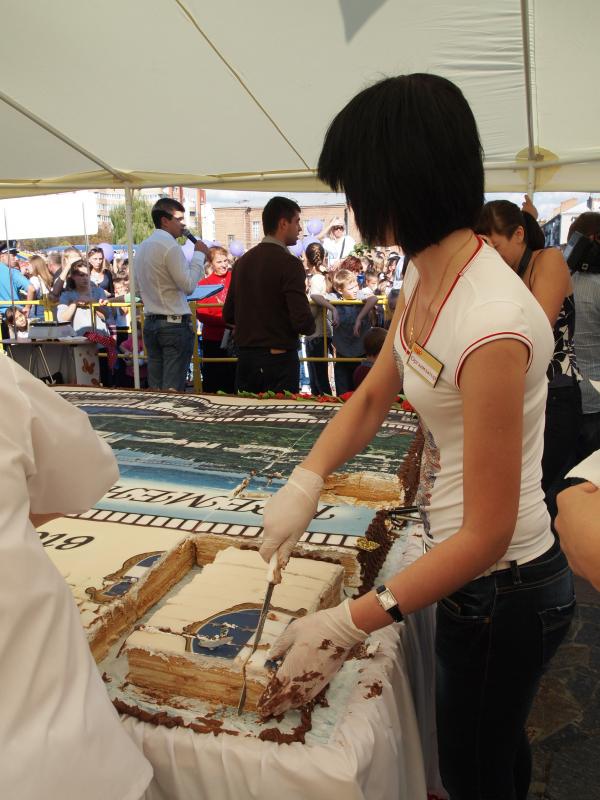 Кременчук і Полтава помірялися тортами Кременчук і Полтава помірялися тортами