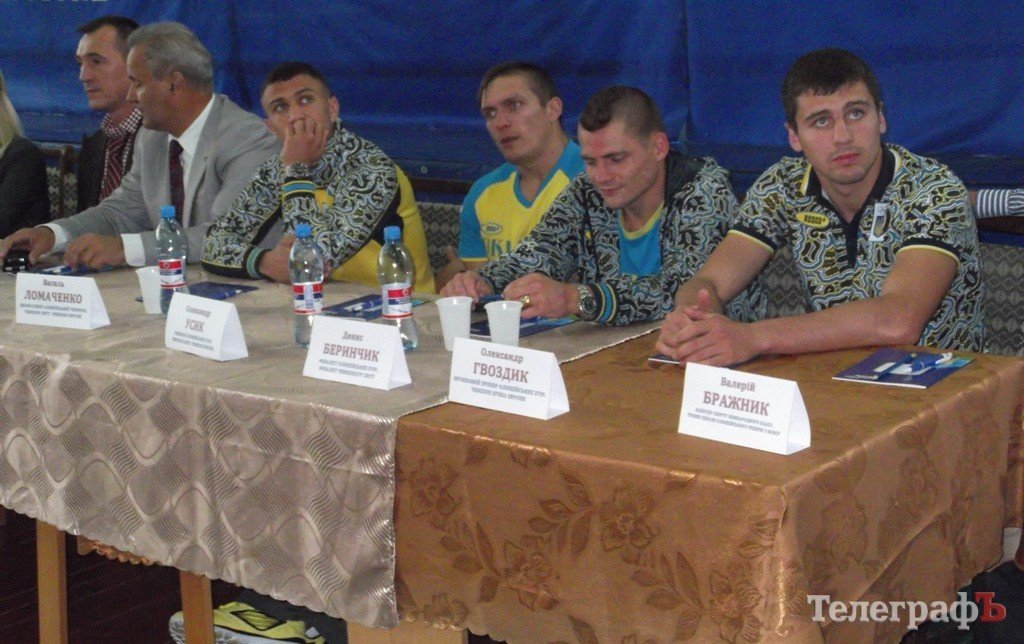 Олимпийская сборная Украины по боксу посетила Кременчуг (ФОТО) Олимпийская сборная Украины по боксу посетила Кременчуг (ФОТО)