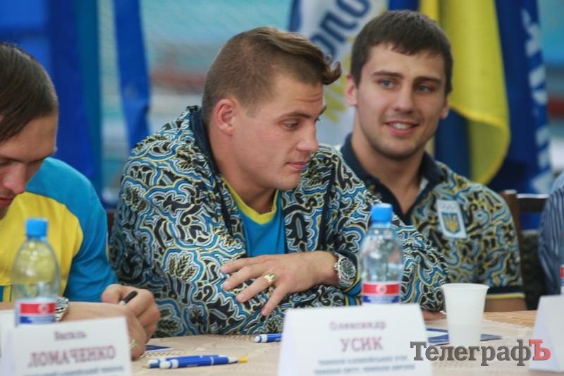 Олимпийская сборная Украины по боксу посетила Кременчуг (ФОТО) Олимпийская сборная Украины по боксу посетила Кременчуг (ФОТО)