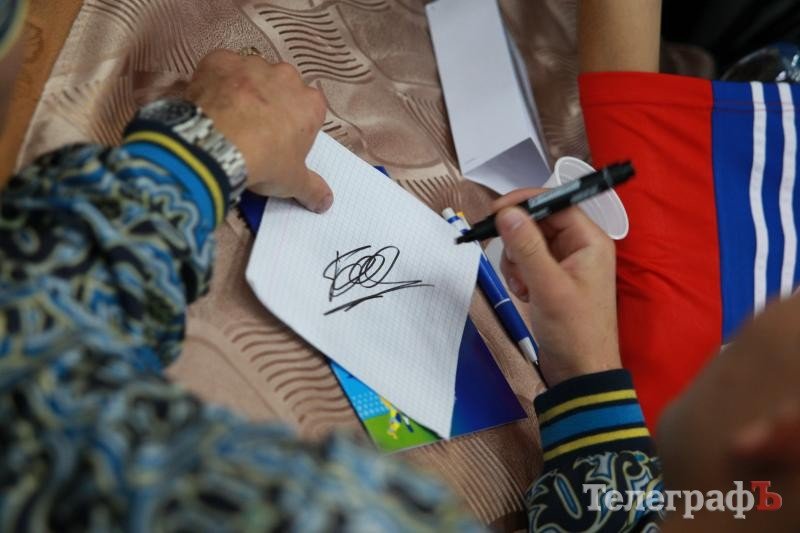 Олимпийская сборная Украины по боксу посетила Кременчуг (ФОТО) Олимпийская сборная Украины по боксу посетила Кременчуг (ФОТО)