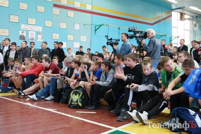 Олимпийская сборная Украины по боксу посетила Кременчуг (ФОТО) Олимпийская сборная Украины по боксу посетила Кременчуг (ФОТО)