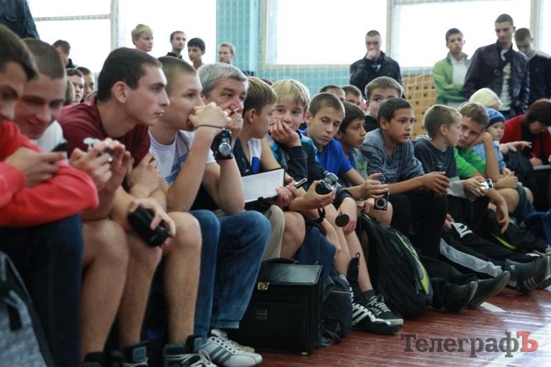 Олимпийская сборная Украины по боксу посетила Кременчуг (ФОТО) Олимпийская сборная Украины по боксу посетила Кременчуг (ФОТО)