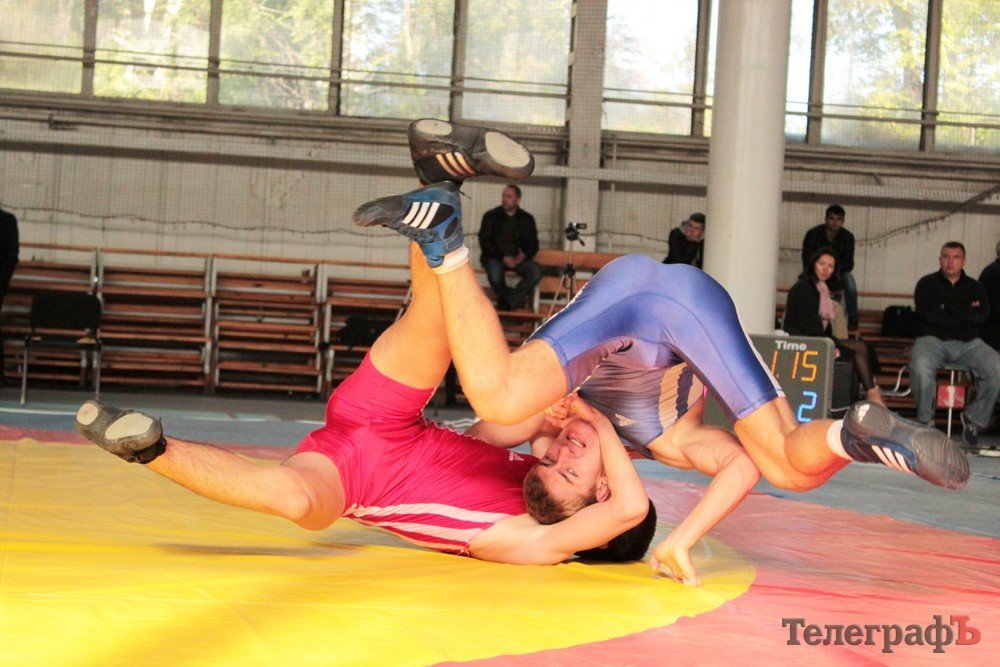 Итоги чемпионата Украины по греко-римской борьбе (ФОТО) Итоги чемпионата Украины по греко-римской борьбе (ФОТО)