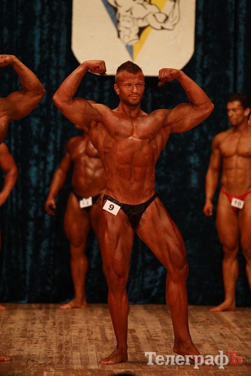 Всеукраинский турнир по бодибилдингу и фитнес бикини в Кременчуге (ФОТОРЕПОРТАЖ) Всеукраинский турнир по бодибилдингу и фитнес бикини в Кременчуге (ФОТОРЕПОРТАЖ)