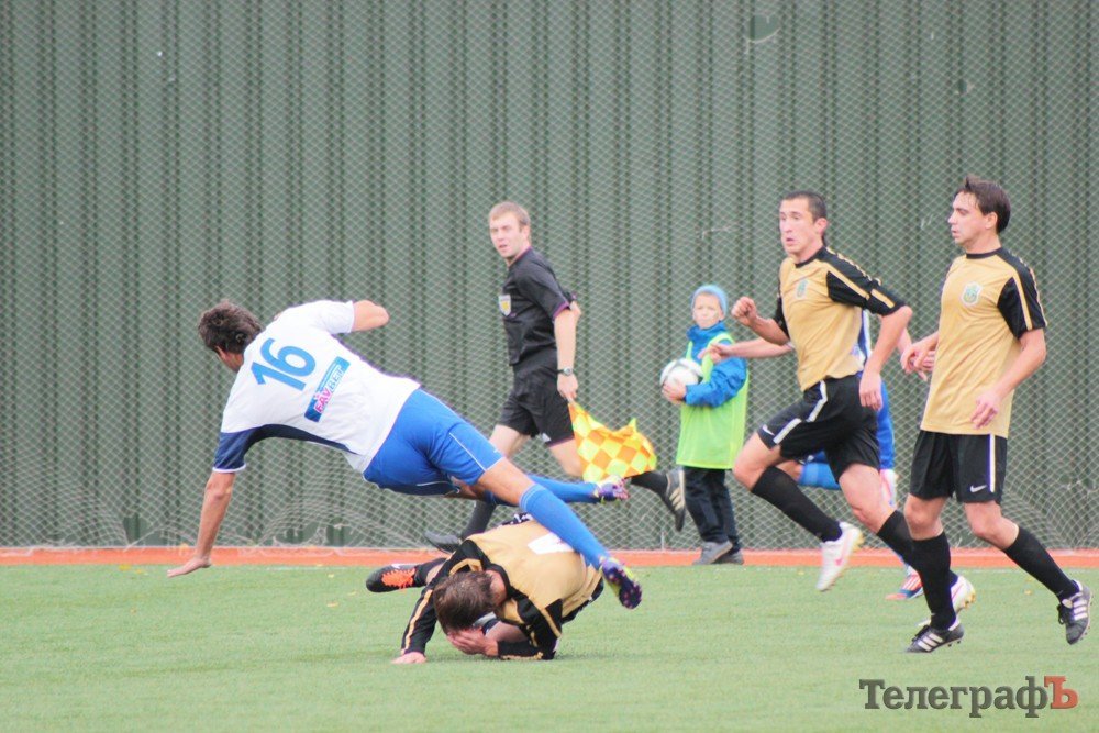 Волевая ничья «Кремня» с лидером чемпионата (ФОТО) Волевая ничья «Кремня» с лидером чемпионата (ФОТО)