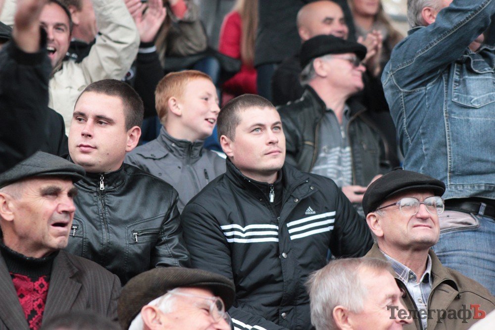 Волевая ничья «Кремня» с лидером чемпионата (ФОТО) Волевая ничья «Кремня» с лидером чемпионата (ФОТО)