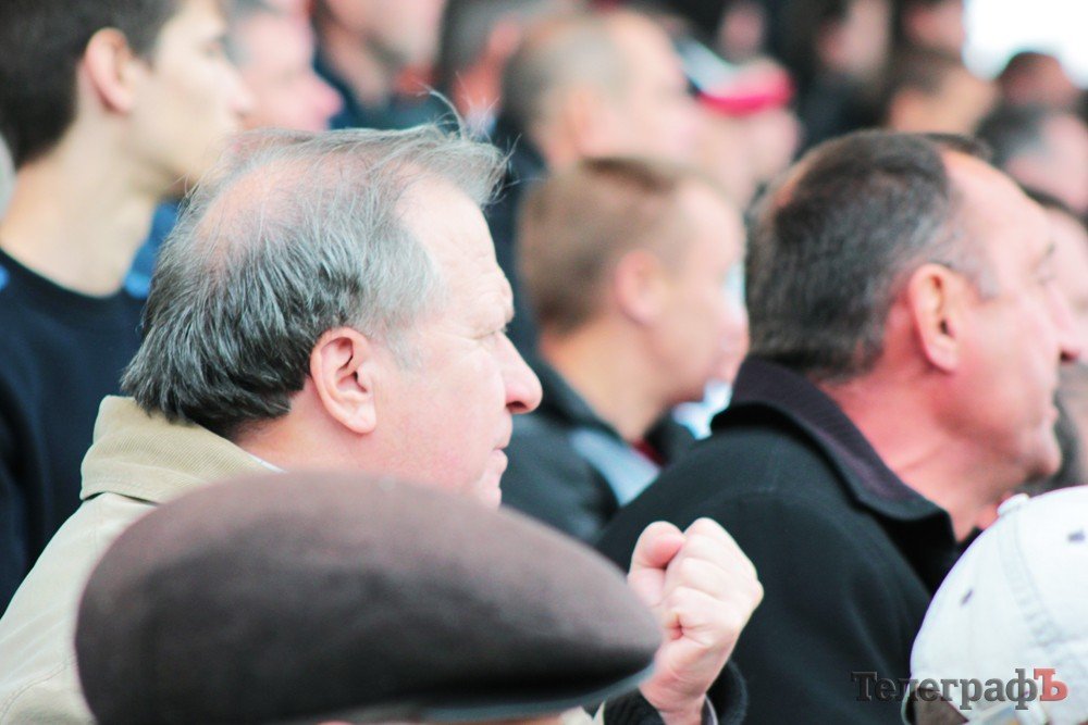 Волевая ничья «Кремня» с лидером чемпионата (ФОТО) Волевая ничья «Кремня» с лидером чемпионата (ФОТО)