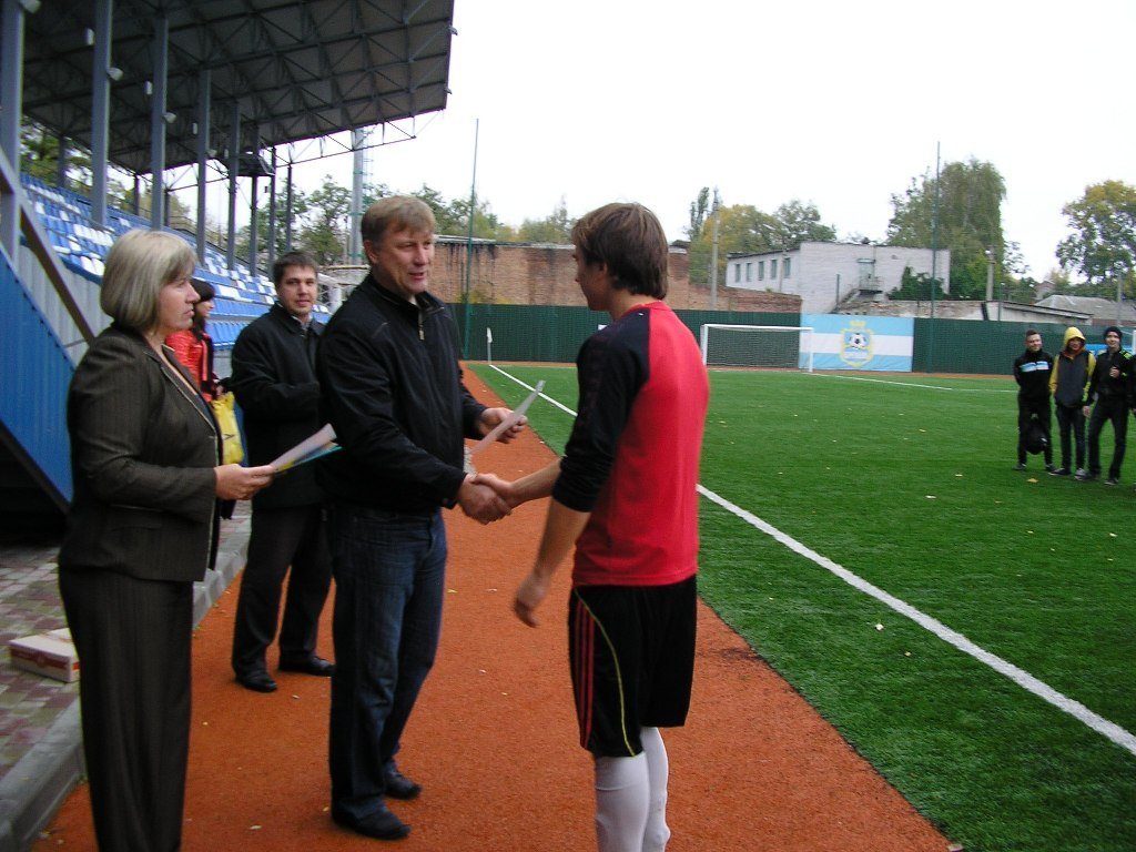 Технікум залізничного транспорту – переможець Крюківського району з футболу Технікум залізничного транспорту – переможець Крюківського району з футболу