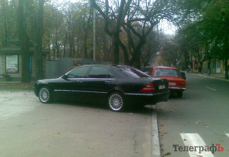 Чудеса кременчугской парковки (часть 6) (6 фото + 1 видео) Чудеса кременчугской парковки (часть 6) (6 фото + 1 видео)