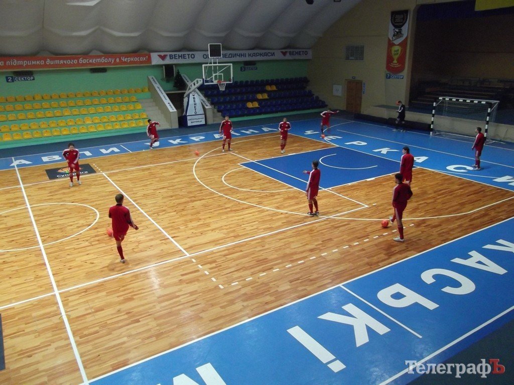 ФУТЗАЛ. «Лукас» уверенно движется в I лигу ФУТЗАЛ. «Лукас» уверенно движется в I лигу