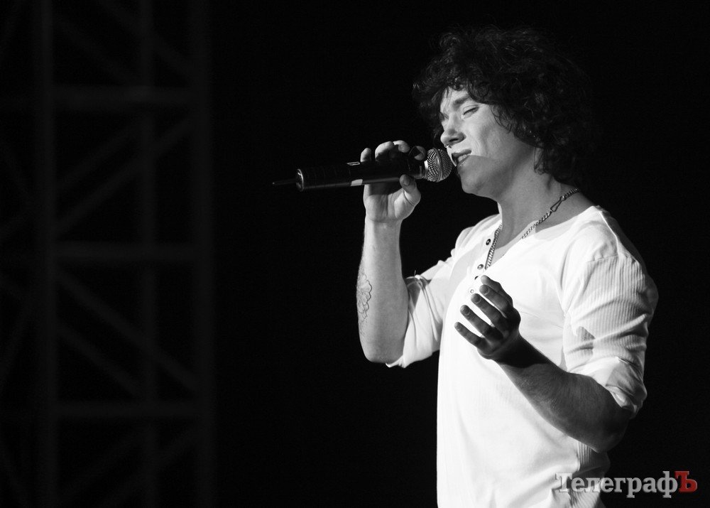 В Кременчуге выступили звезды "Х-Фактора" В Кременчуге выступили звезды "Х-Фактора"