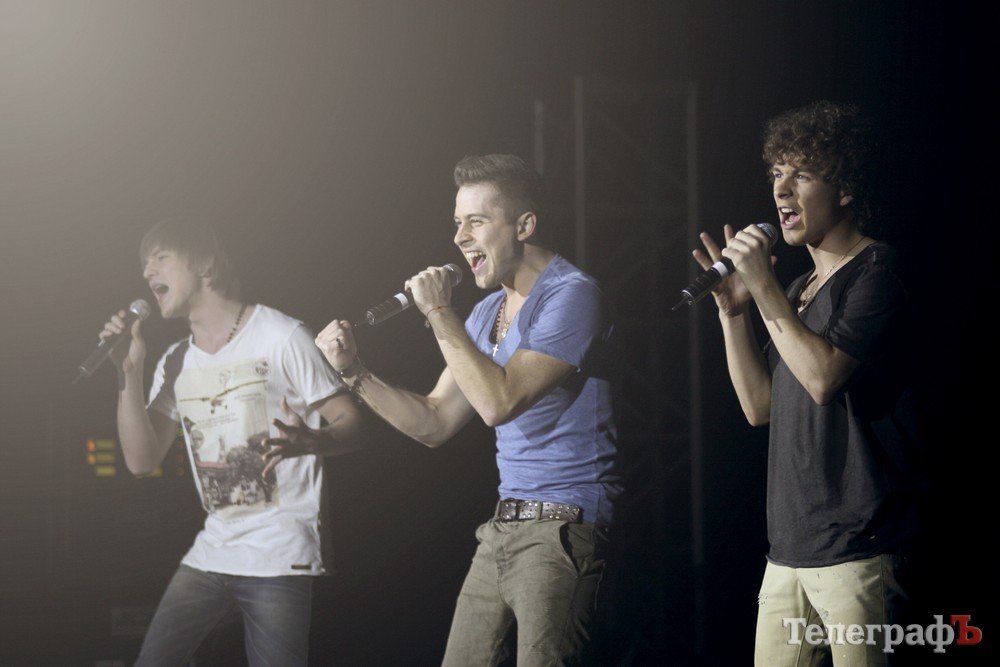 В Кременчуге выступили звезды "Х-Фактора" В Кременчуге выступили звезды "Х-Фактора"