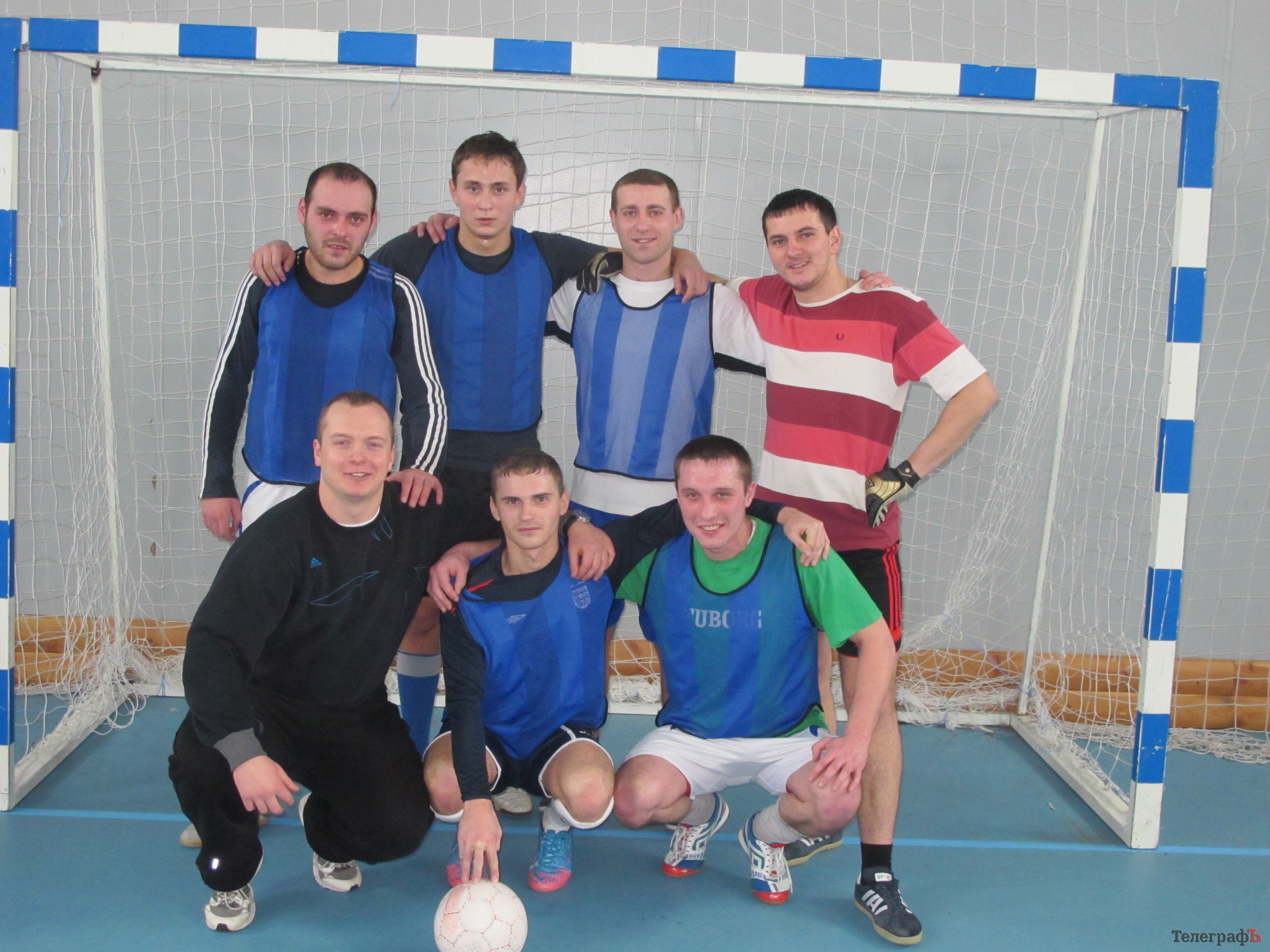 Открытый зимний чемпионат по мини-футболу Открытый зимний чемпионат по мини-футболу