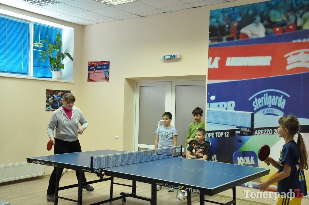 НАСТОЛЬНЫЙ ТЕННИС. Кременчужанин Ярослав Огурцов завоевал сразу три комплекта наград НАСТОЛЬНЫЙ ТЕННИС. Кременчужанин Ярослав Огурцов завоевал сразу три комплекта наград