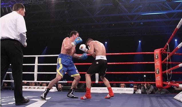 Кременчужанин Денис Пояцыка в мировой серии бокса одержал победу над Ксхеком Паскале Кременчужанин Денис Пояцыка в мировой серии бокса одержал победу над Ксхеком Паскале