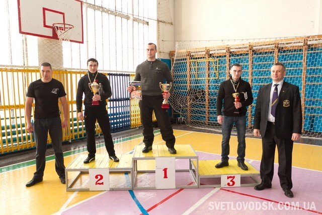 Кременчужанин Александр Невмывако стал абсолютным чемпионом в "Жиме Титанов" Кременчужанин Александр Невмывако стал абсолютным чемпионом в "Жиме Титанов"