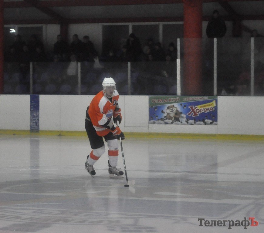 ХОККЕЙ. ХК «Кременчуг» лидирует в чемпионате города Кременчуга ХОККЕЙ. ХК «Кременчуг» лидирует в чемпионате города Кременчуга