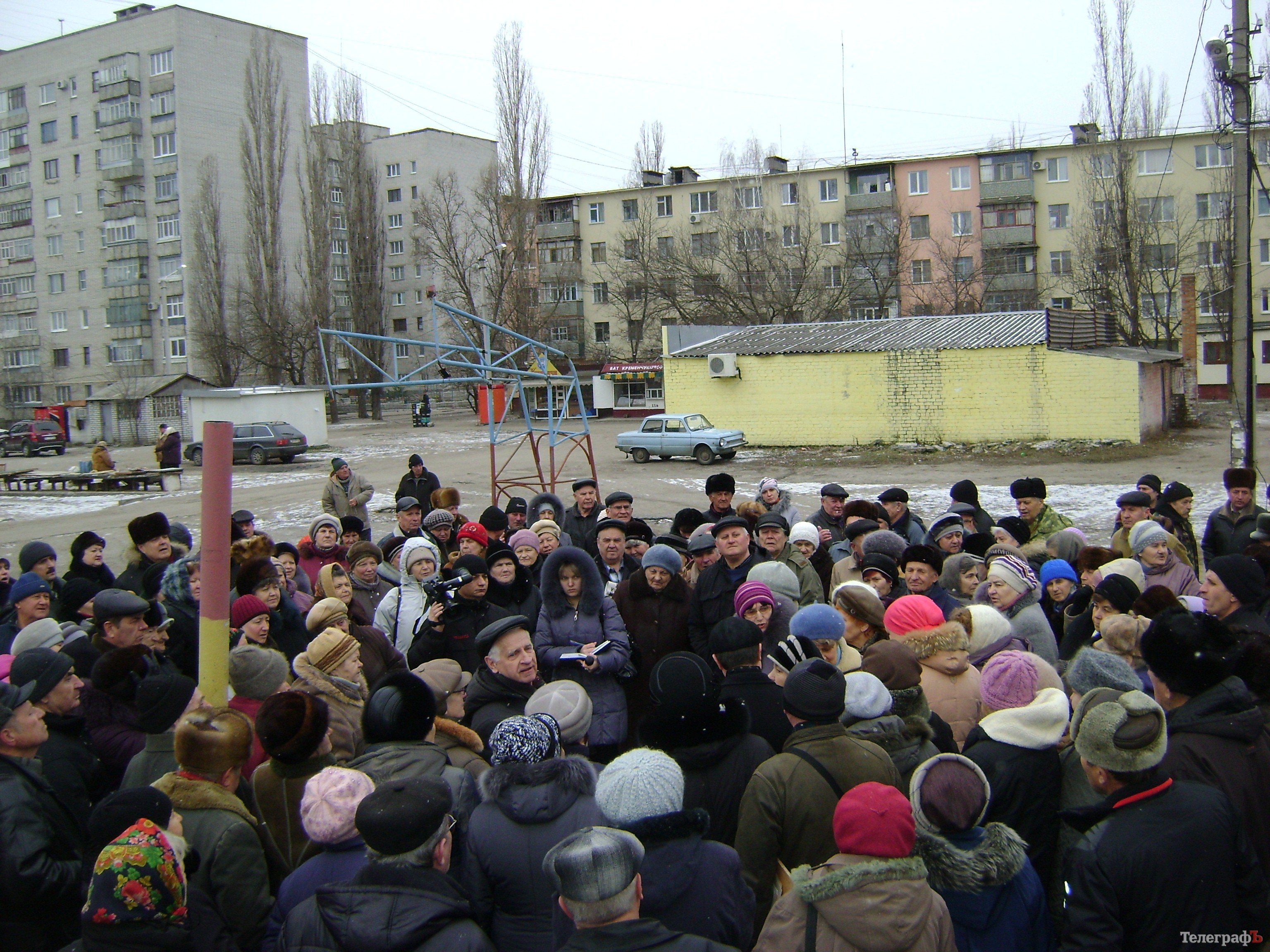 Кременчужане выступили против повышения тарифов на эксрасходы Кременчужане выступили против повышения тарифов на эксрасходы