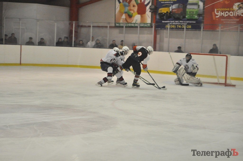 ХОККЕЙ. ХК «Кременчуг» продолжает гонку за чемпионство в Чемпионате Республики Беларусь ХОККЕЙ. ХК «Кременчуг» продолжает гонку за чемпионство в Чемпионате Республики Беларусь