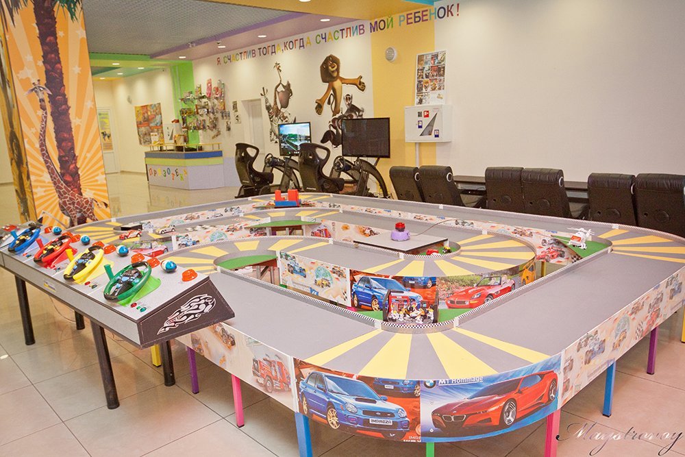 Сегодня последний день, когда маленькие кременчужане могут прислать рисунки на конкурс «Моя мама — самая красивая» Сегодня последний день, когда маленькие кременчужане могут прислать рисунки на конкурс «Моя мама — самая красивая»