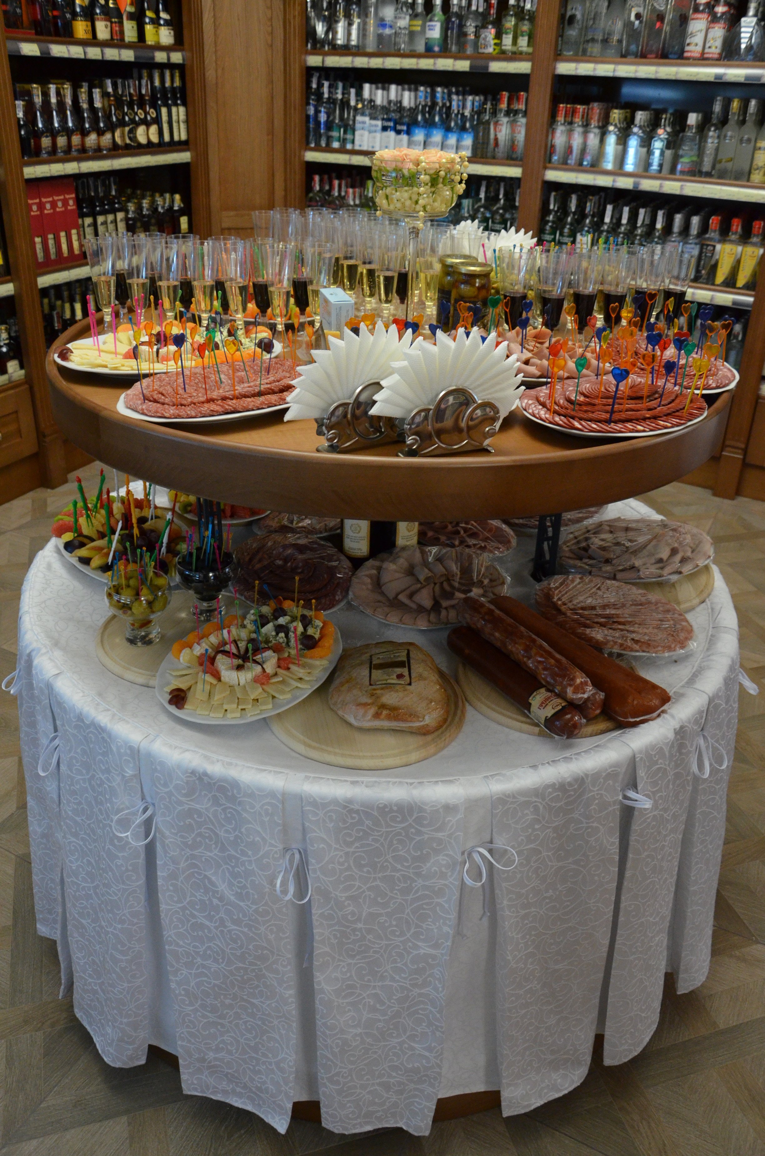 Сегодня, 7 марта, приглашаем на дегустацию мясных деликатесов в магазин «Мясная Лавка» по ул. Ленина, 11 Сегодня, 7 марта, приглашаем на дегустацию мясных деликатесов в магазин «Мясная Лавка» по ул. Ленина, 11