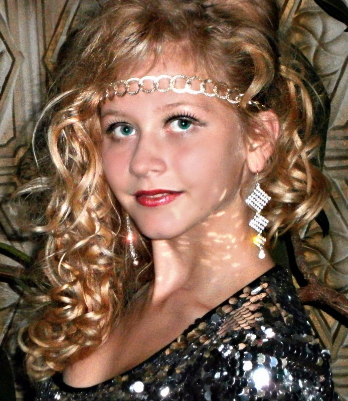 29. Бондарь Елизавета (г. Харцызск, Донецк.обл.) 13 лет 29. Бондарь Елизавета (г. Харцызск, Донецк.обл.) 13 лет