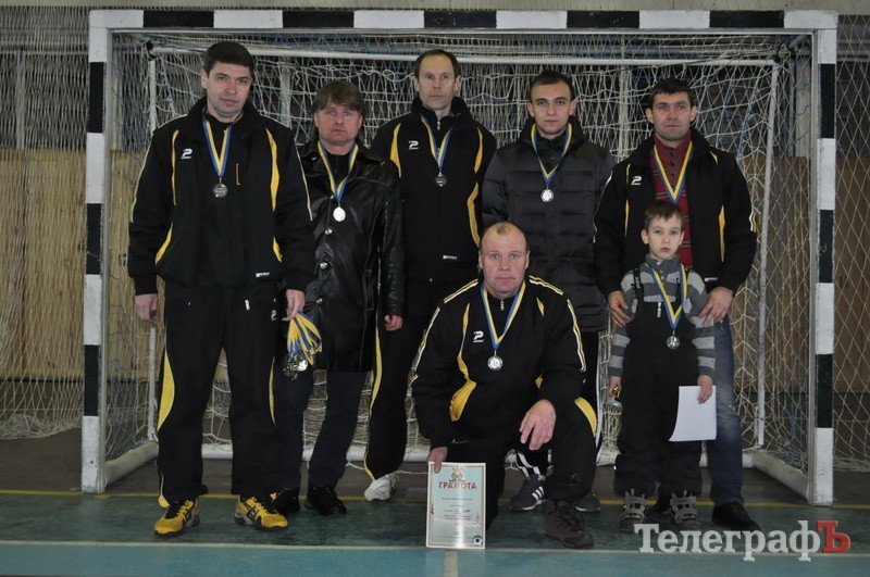 МИНИ-ФУТБОЛ. «Экоэнерго», «Глобино», «Джерело Днiпра» награждены Кубками и «золотом» МИНИ-ФУТБОЛ. «Экоэнерго», «Глобино», «Джерело Днiпра» награждены Кубками и «золотом»