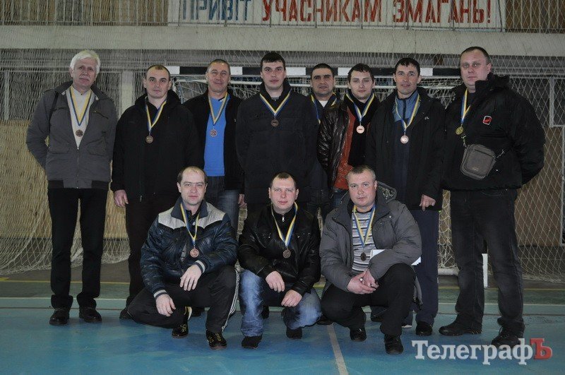 МИНИ-ФУТБОЛ. «Экоэнерго», «Глобино», «Джерело Днiпра» награждены Кубками и «золотом» МИНИ-ФУТБОЛ. «Экоэнерго», «Глобино», «Джерело Днiпра» награждены Кубками и «золотом»