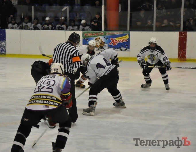 Юниоры ХК «Кременчуг» вышли в лидеры чемпионата Республики Беларусь Юниоры ХК «Кременчуг» вышли в лидеры чемпионата Республики Беларусь