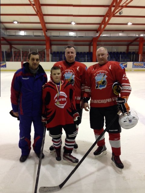 Юниоры ХК «Кременчуг» вышли в лидеры чемпионата Республики Беларусь Юниоры ХК «Кременчуг» вышли в лидеры чемпионата Республики Беларусь