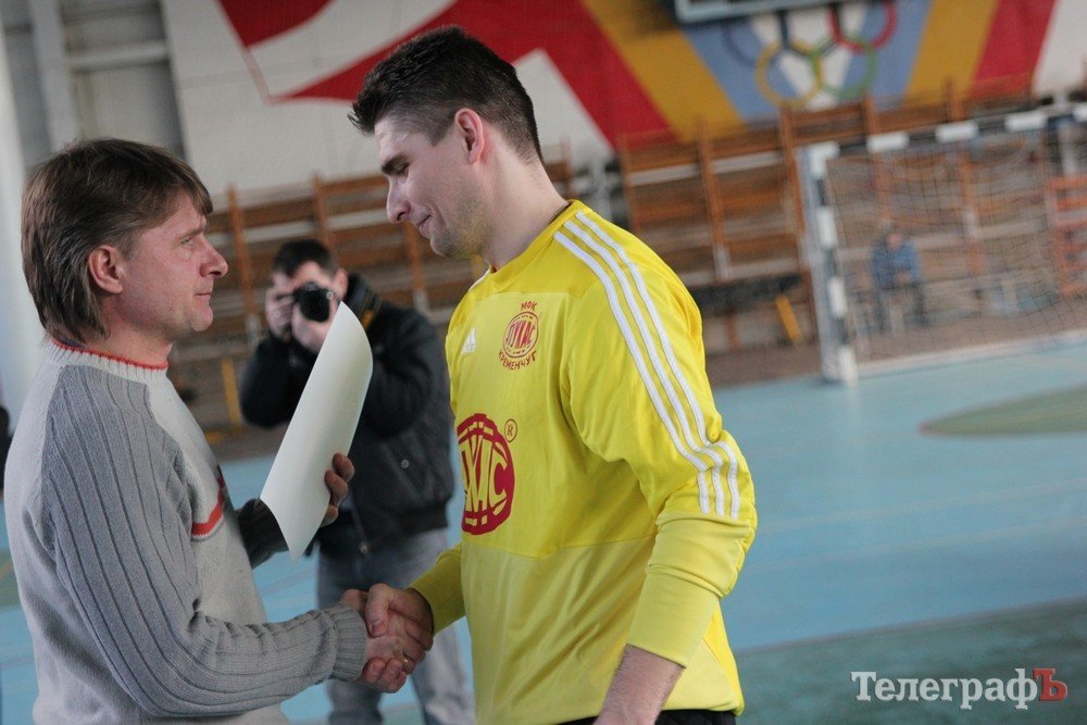 Лучшие команды Кременчуга по мини-футболу - Лукас, Горняк, Шарлис Лучшие команды Кременчуга по мини-футболу - Лукас, Горняк, Шарлис