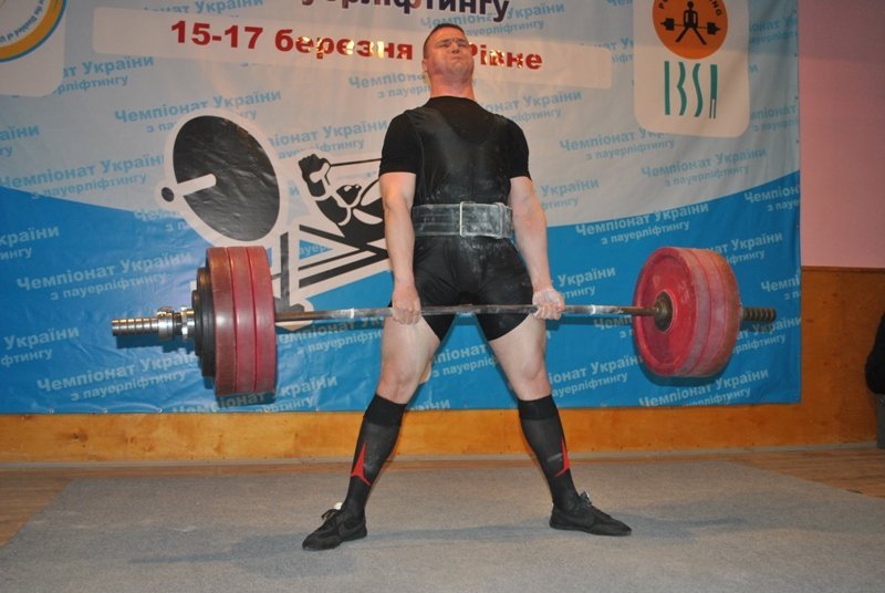 Кременчужане Виталий Островский и Максим Ющенко привезли «золото» и «серебро» с чемпионата Украины по пауэрлифтингу Кременчужане Виталий Островский и Максим Ющенко привезли «золото» и «серебро» с чемпионата Украины по пауэрлифтингу