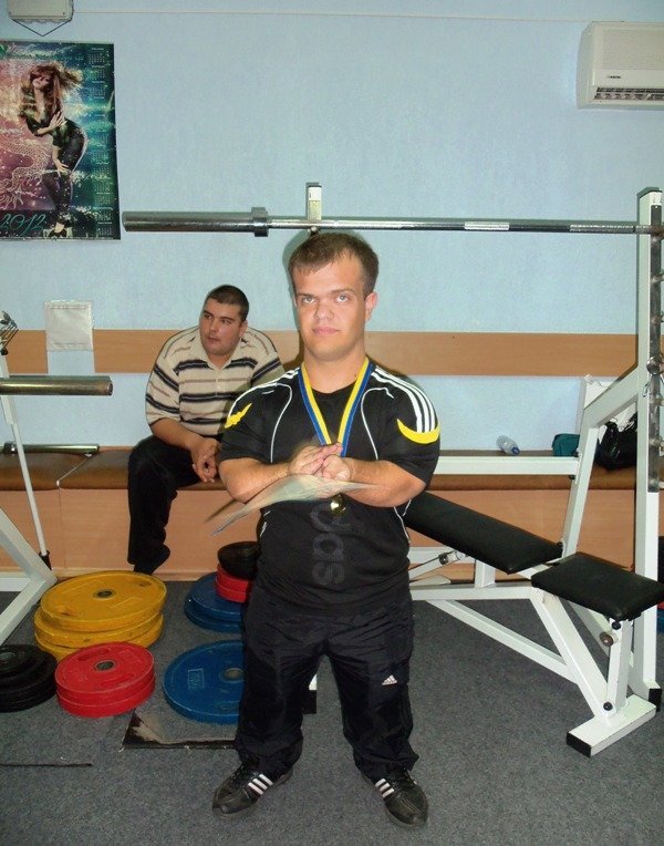 Кременчужане Алексей Петриченко и Сергей Емельянов распределили между собой главные награды чемпионата Украины Кременчужане Алексей Петриченко и Сергей Емельянов распределили между собой главные награды чемпионата Украины